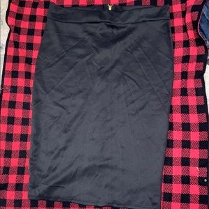 Black skirt